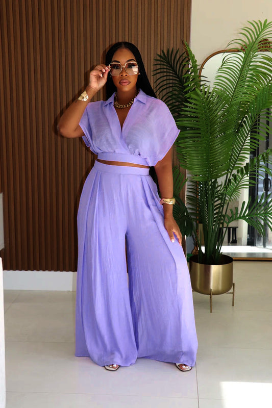 VVZ Solid-Color Batwing Top with Lapel and V-Neckline, Paired with Wide-Leg Trousers