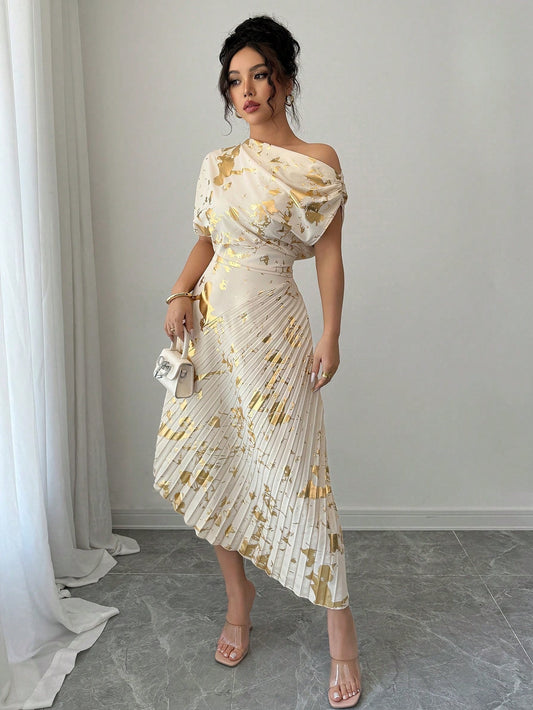 VVZ Women's All-Over Print Asymmetrical-Neck Formal Party Dress