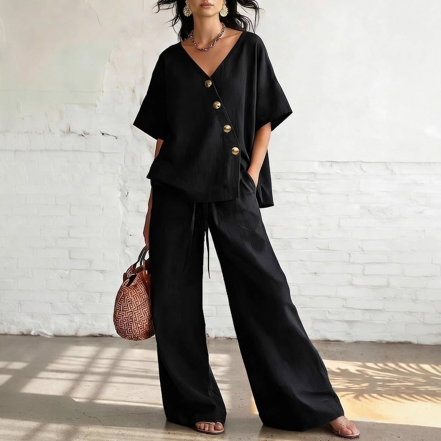 VVZ Loose V-neck short-sleeve top and drawstring trousers