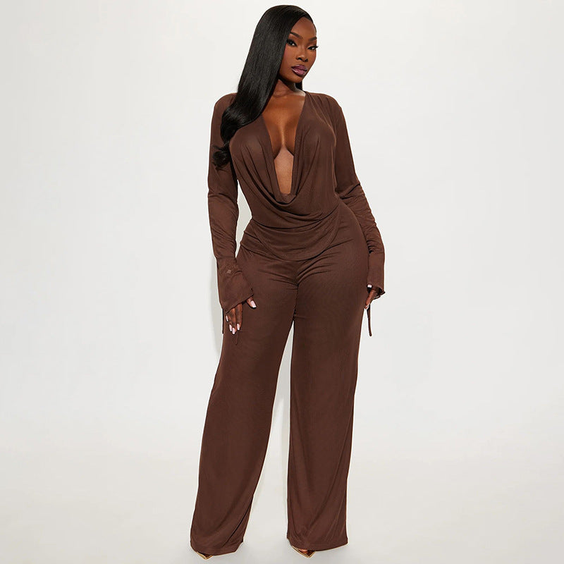 VVZ Deep V-Neck Mesh Top Paired with Wide-Leg Pants