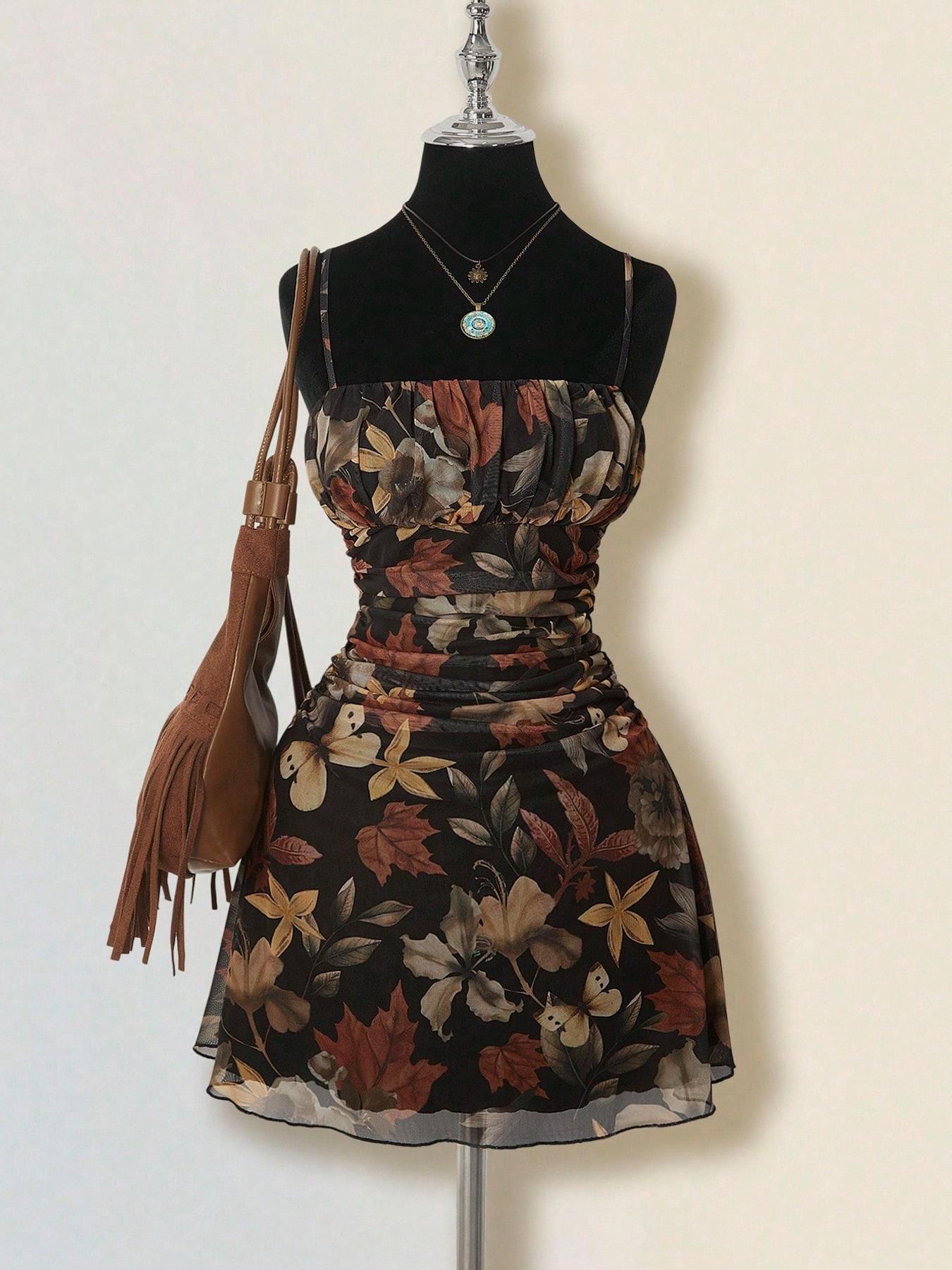 VVZ Women's Vintage Maple Leaf Print Ruched Mini Dress