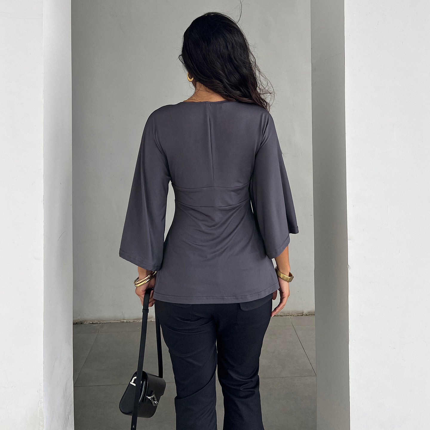 VVZ Women's V-Neck Pleated Batwing Sleeves