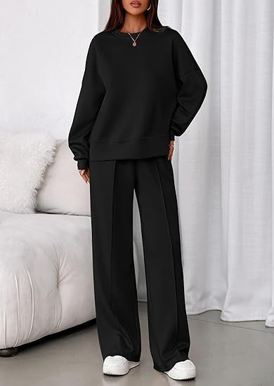 VVZ Long-sleeve sweatshirt and straight-leg drawstring pants