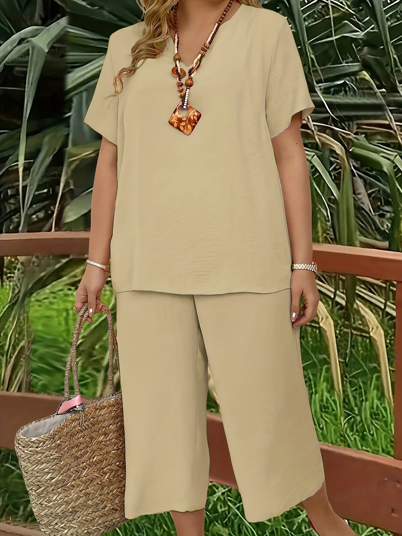 VVZ Elegant Plus-Size Women's Set: Solid-Color Short-Sleeve Fashion Top & Casual Wide-Leg Pants