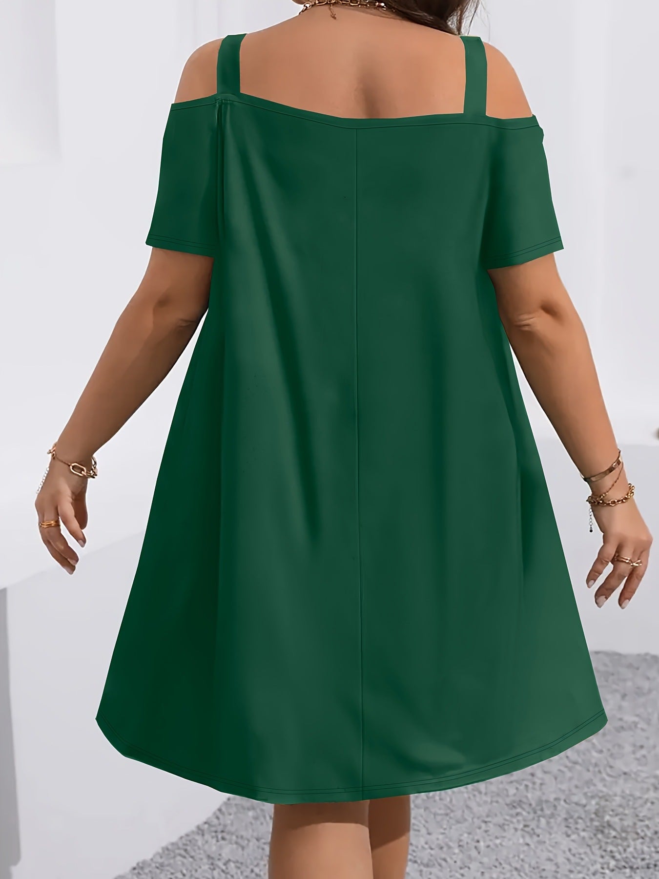 VVZ Plus-Size Women's Casual Midi Dress: Crew Neck, Short Sleeve, Cold-Shoulder, Slim Fit