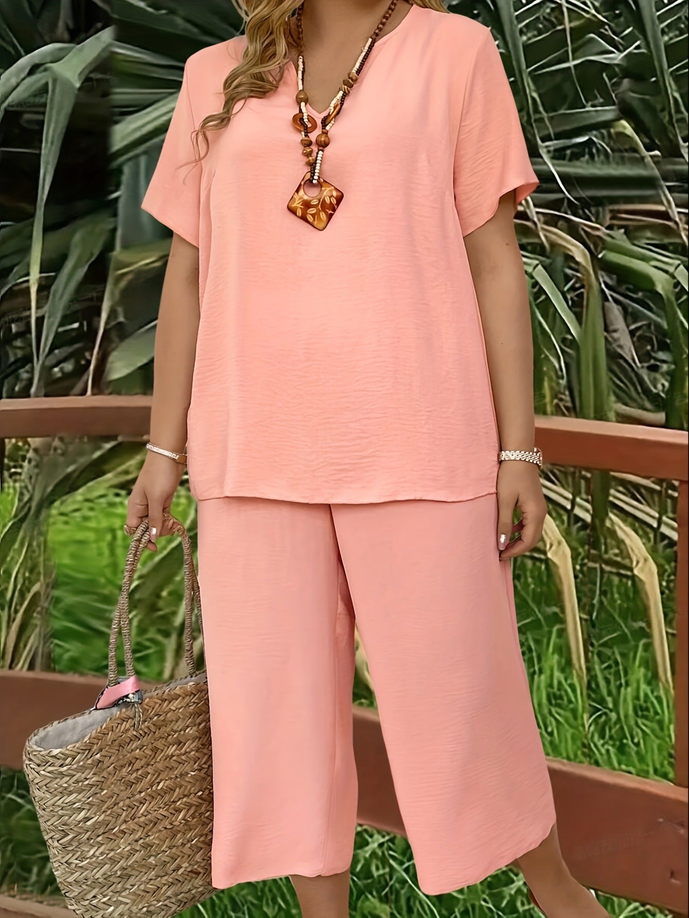 VVZ Elegant Plus-Size Women's Set: Solid-Color Short-Sleeve Fashion Top & Casual Wide-Leg Pants
