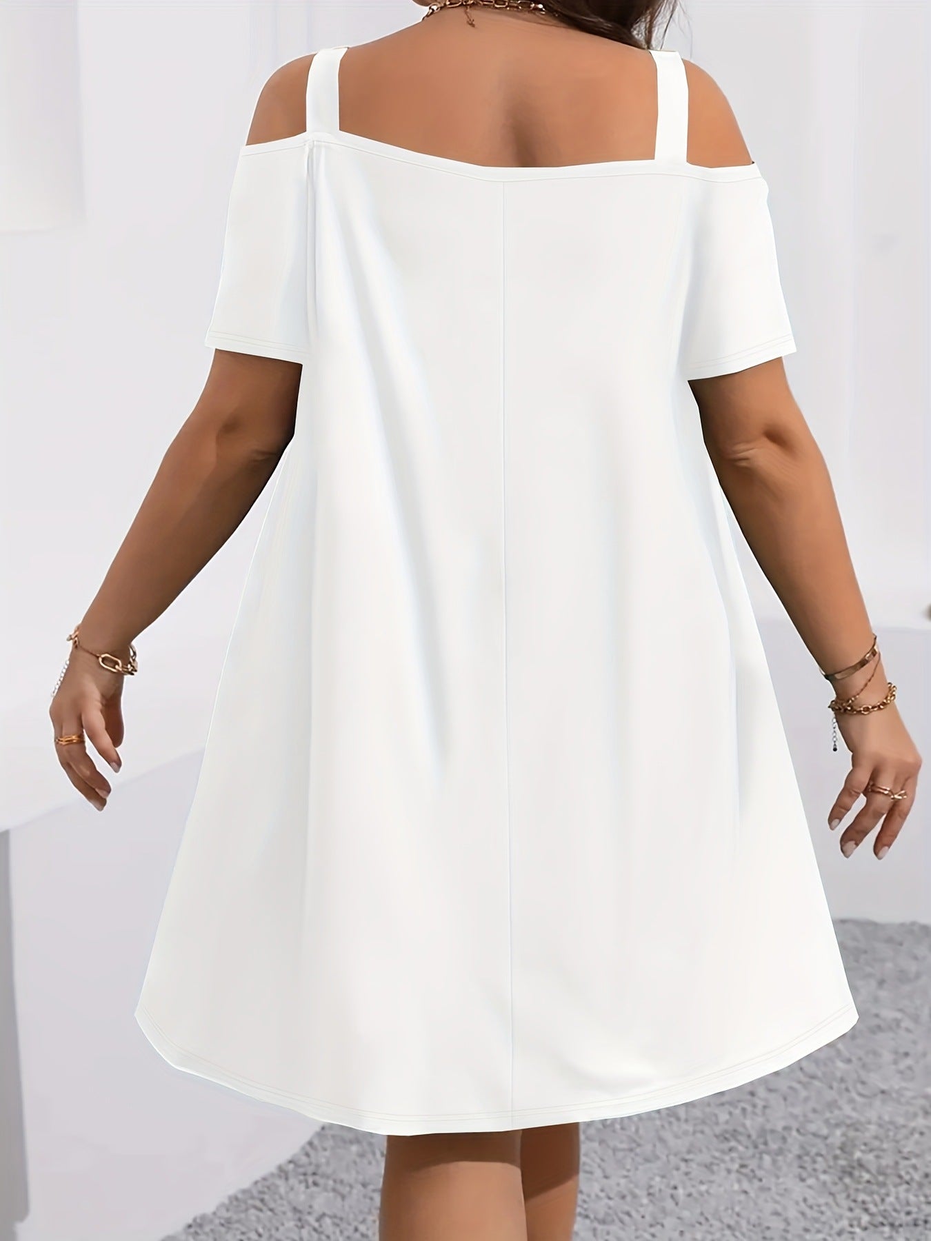 VVZ Plus-Size Women's Casual Midi Dress: Crew Neck, Short Sleeve, Cold-Shoulder, Slim Fit