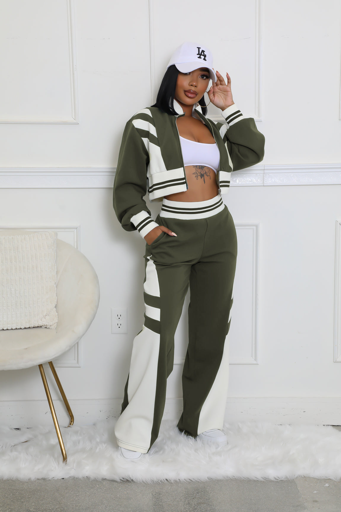 VVZ Women's Colorblock Print Zip Up Crop Jacket & Pants Two-piece Set
