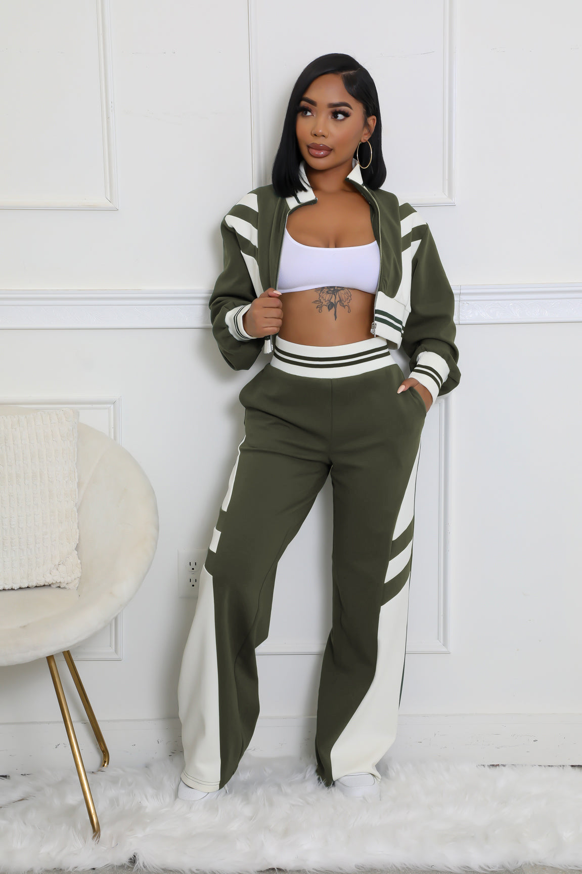 VVZ Women's Colorblock Print Zip Up Crop Jacket & Pants Two-piece Set