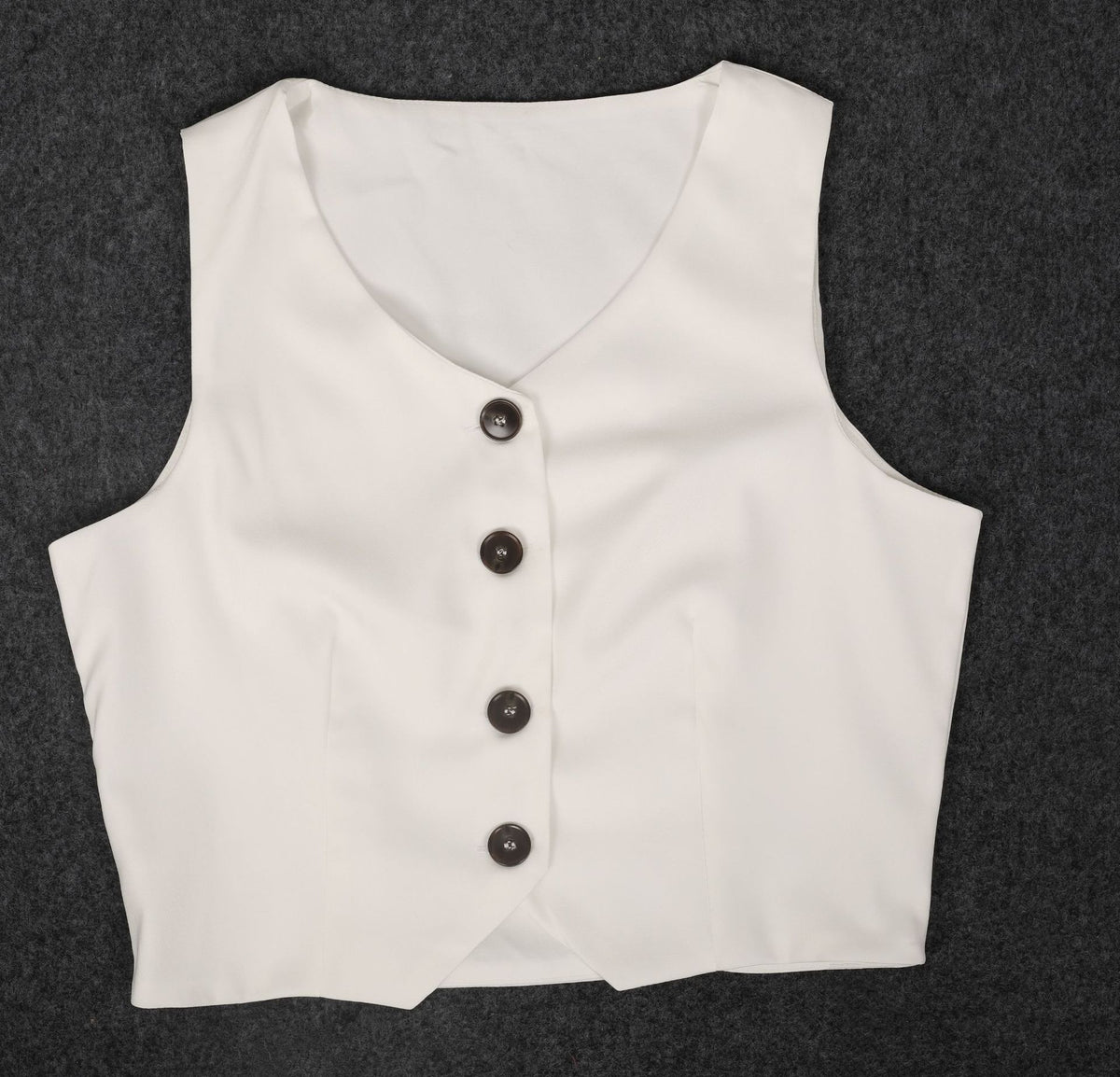 VVZ Women's fitted cropped tank top and high-waisted trousers