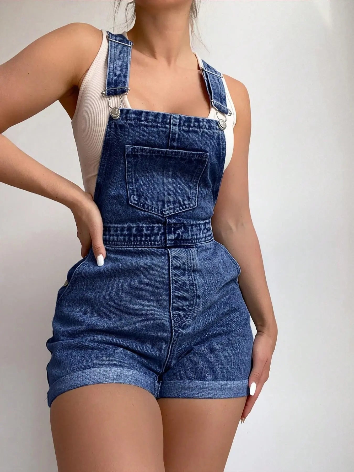 VVZ Vintage light-wash denim open-back overall shorts