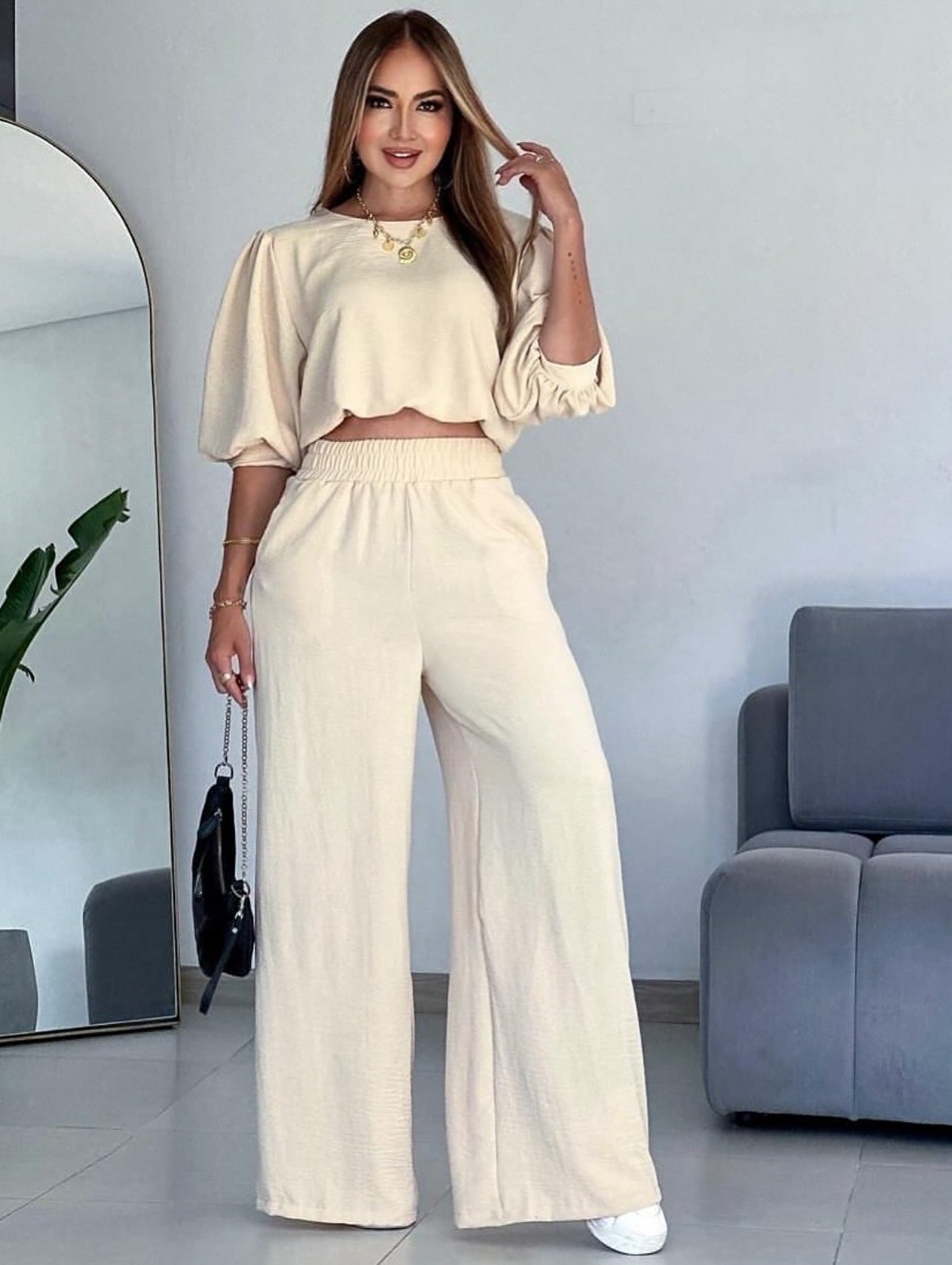 VVZ Women's Fashion Outfit