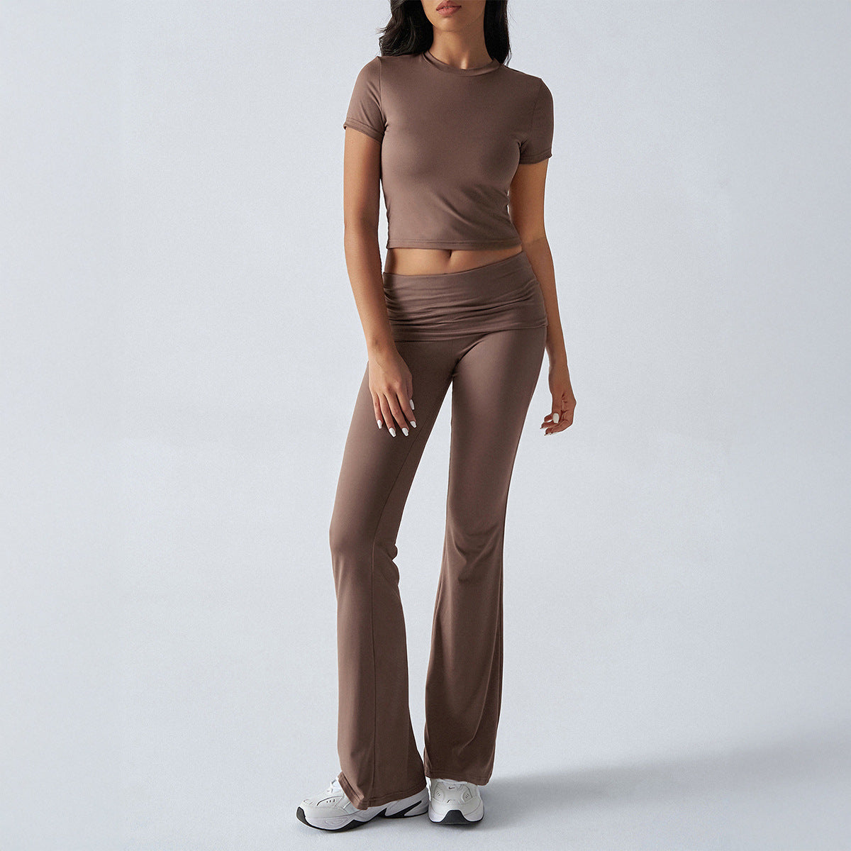 VVZ Women's Solid Color Crop Tee & Flare Leg Pants Two-piece Set