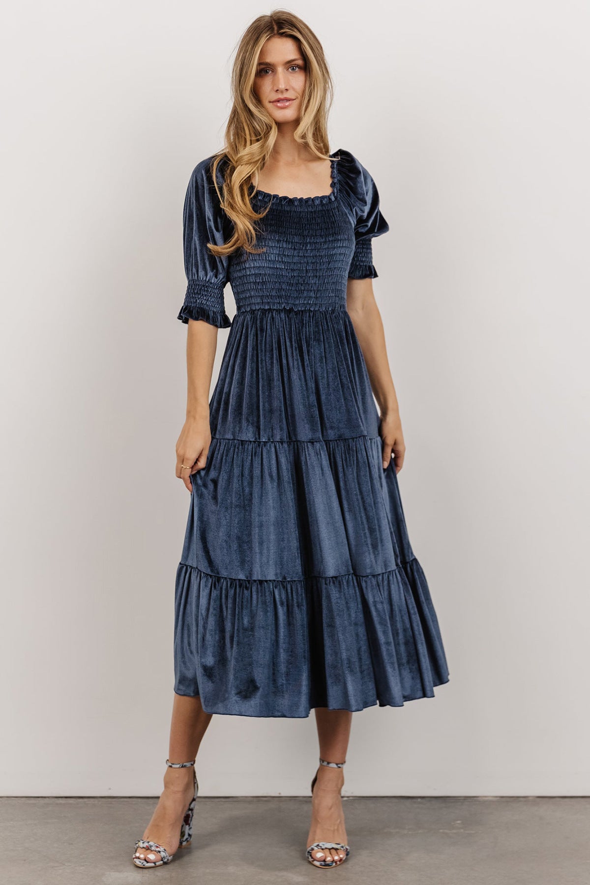 VVZ Square Neck Bubble Sleeve A-Line Midi Dress