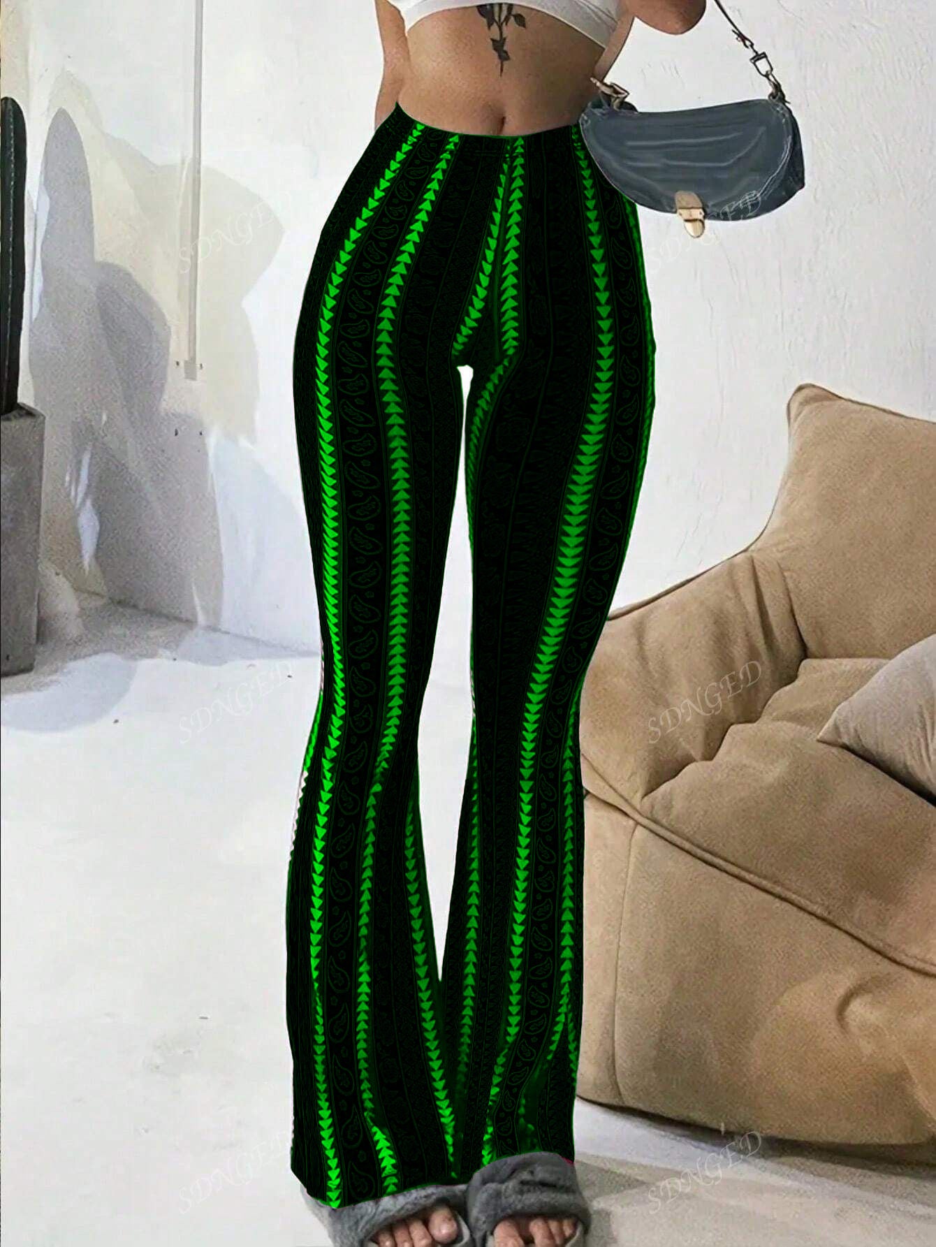 VVZ Women's Geometric Print Flared Knit Pants