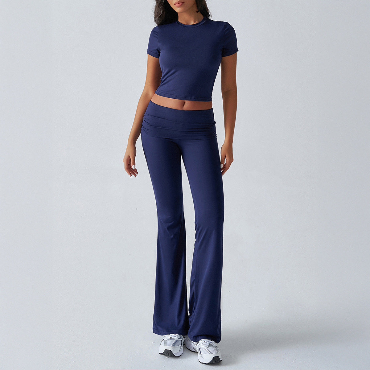 VVZ Women's Solid Color Crop Tee & Flare Leg Pants Two-piece Set
